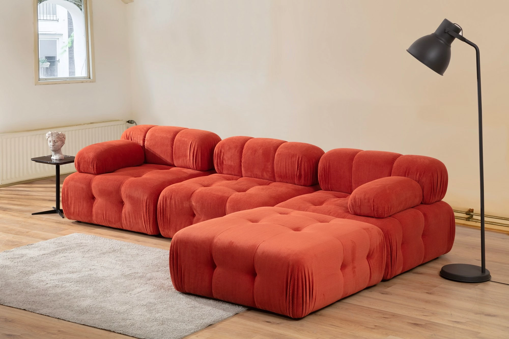 Këndare Atelier del Sofa Doblo 3 vendesh me pouffe, e kuqe