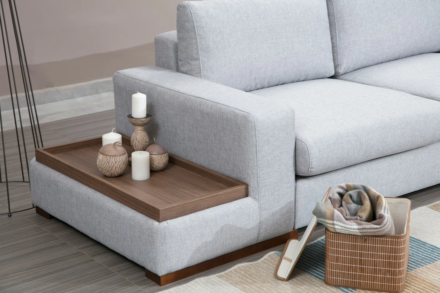 Këndare Atelier del Sofa, Loop 4, ngjyrë gri e çelët, me pouf dhe tavolinë anësore