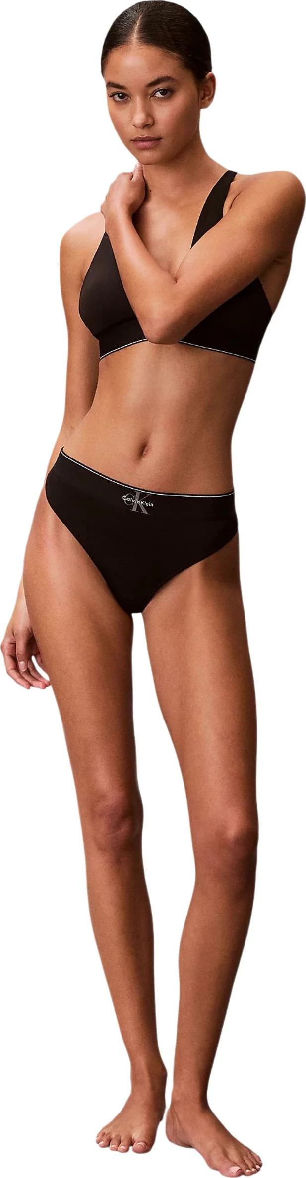 Të brendshme për femra Calvin Klein Underwear LV00QF8813, të zeza [Madhësia: S]