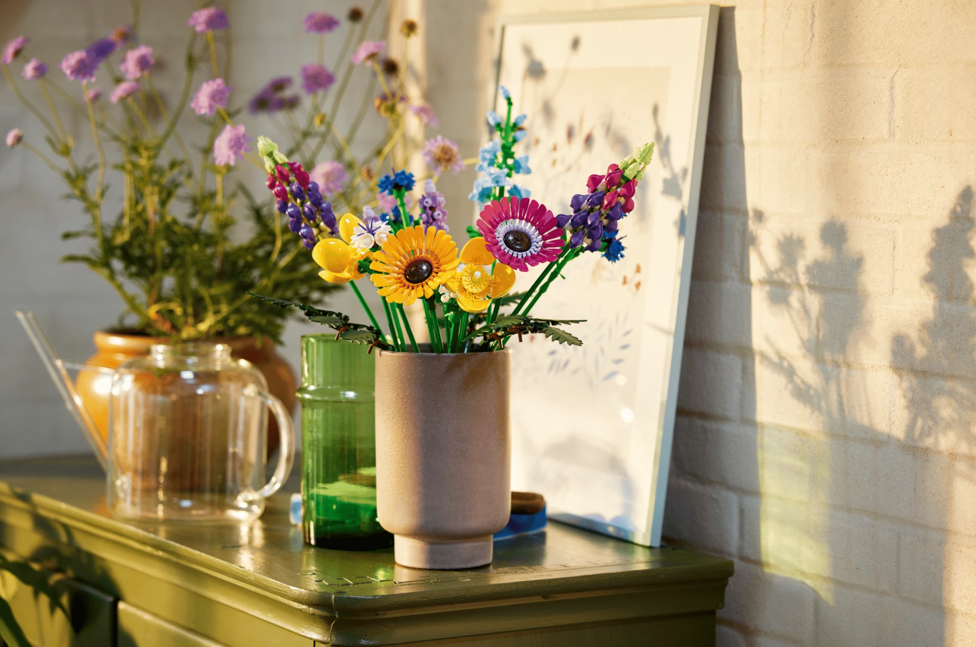 Set ndërtimi LEGO Botanicals Wildflower Bouquet 10313, 939 copë, 18+