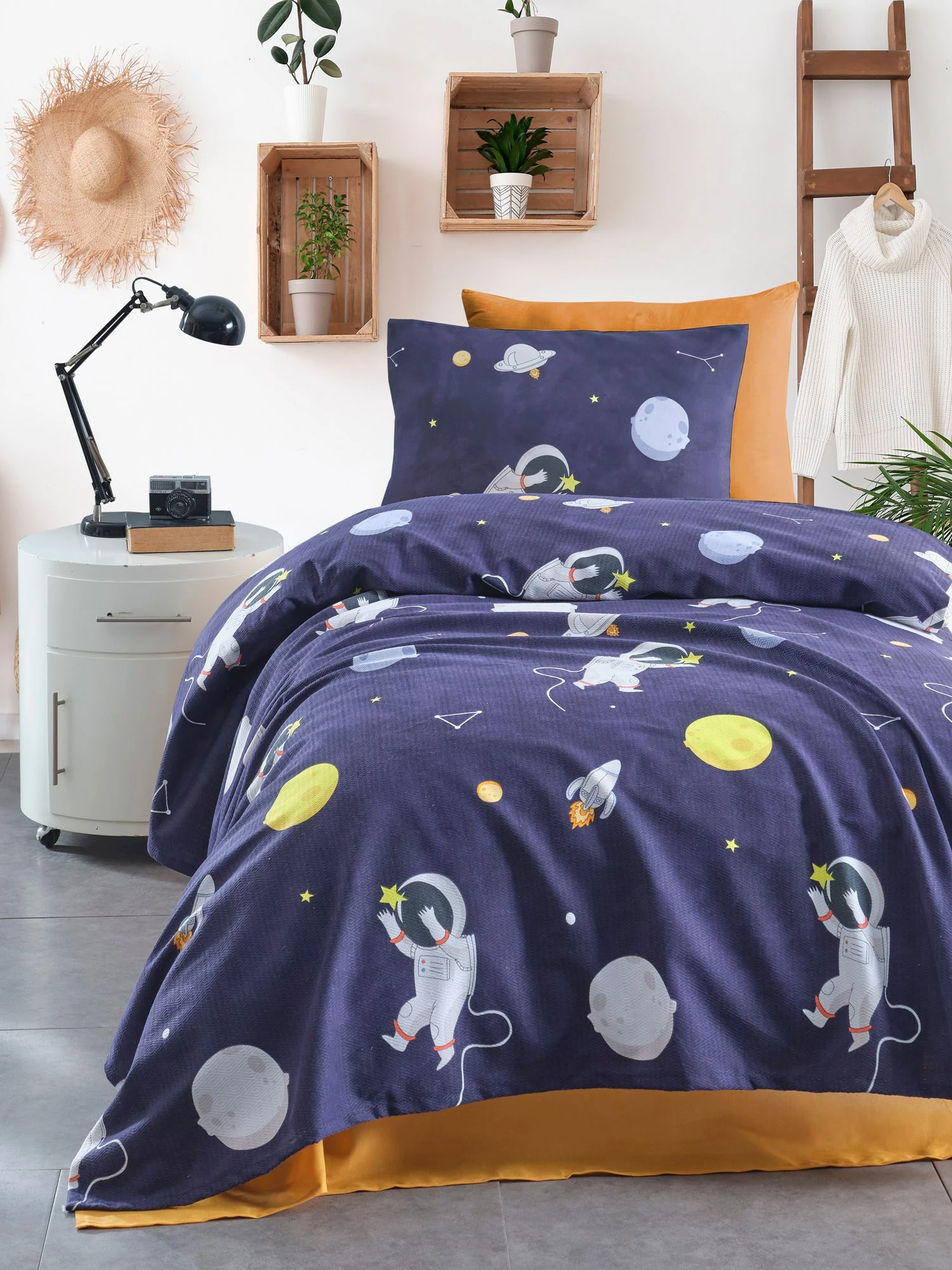 Set piké për një person, L'essentiel Astron, ngjyrë kaltër e errët