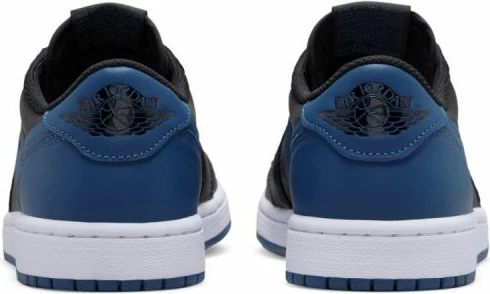 Atlete për femra Nike, të zeza navy