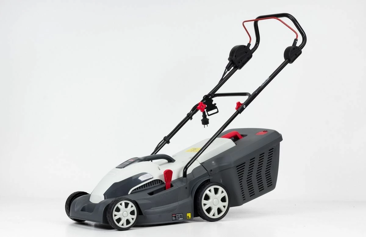 Kositëse bari elektrike NAC LE16-38-PB-KC 1600 W, 38 cm, kosh 45 L, gri/bardhë