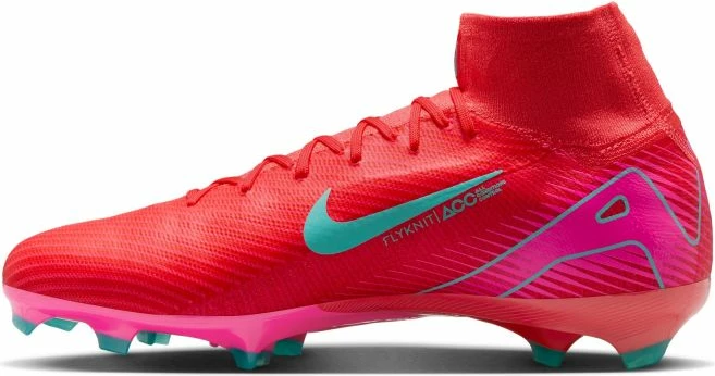 Atlete futbolli Nike, portokalli [Madhësia: 45.5]
