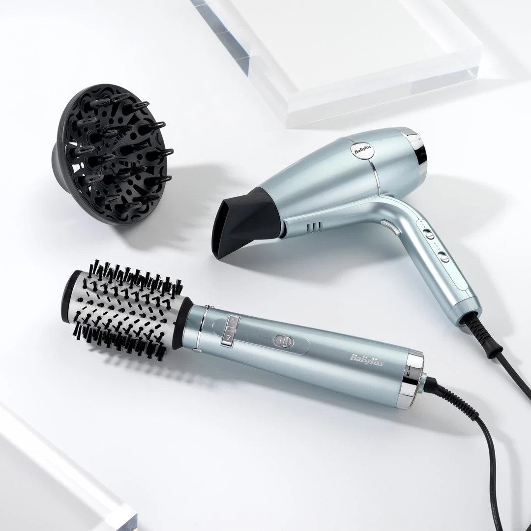 Furçë ajri e nxehtë BaByliss AS773E Hydro Fusion, E zezë, Metalike 700 W
