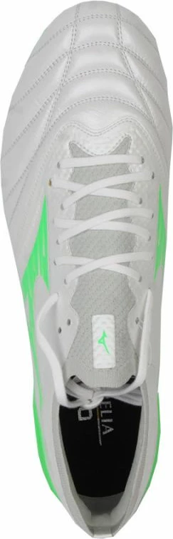 Atlete futbolli Mizuno për meshkuj, të bardha