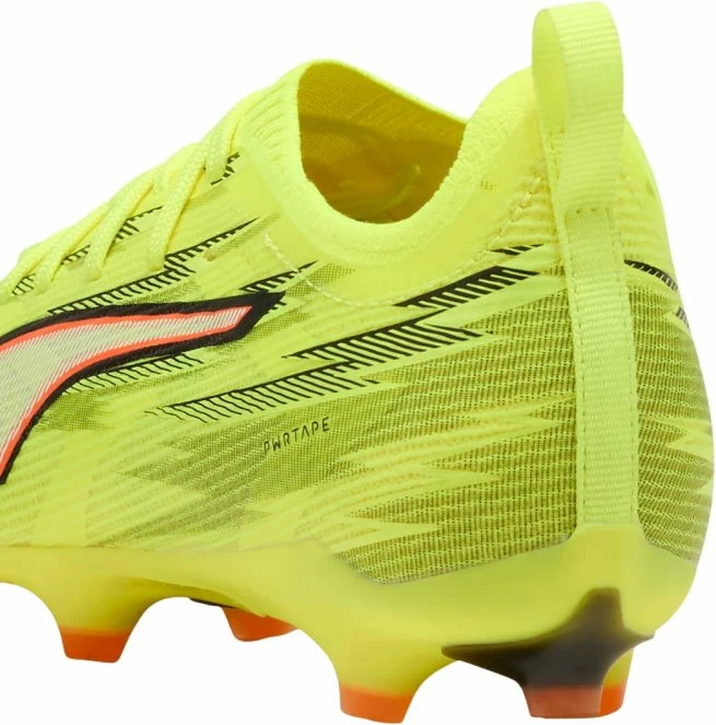 Atlete futbolli për fëmijë Puma Ultra 6 Pro, të zeza