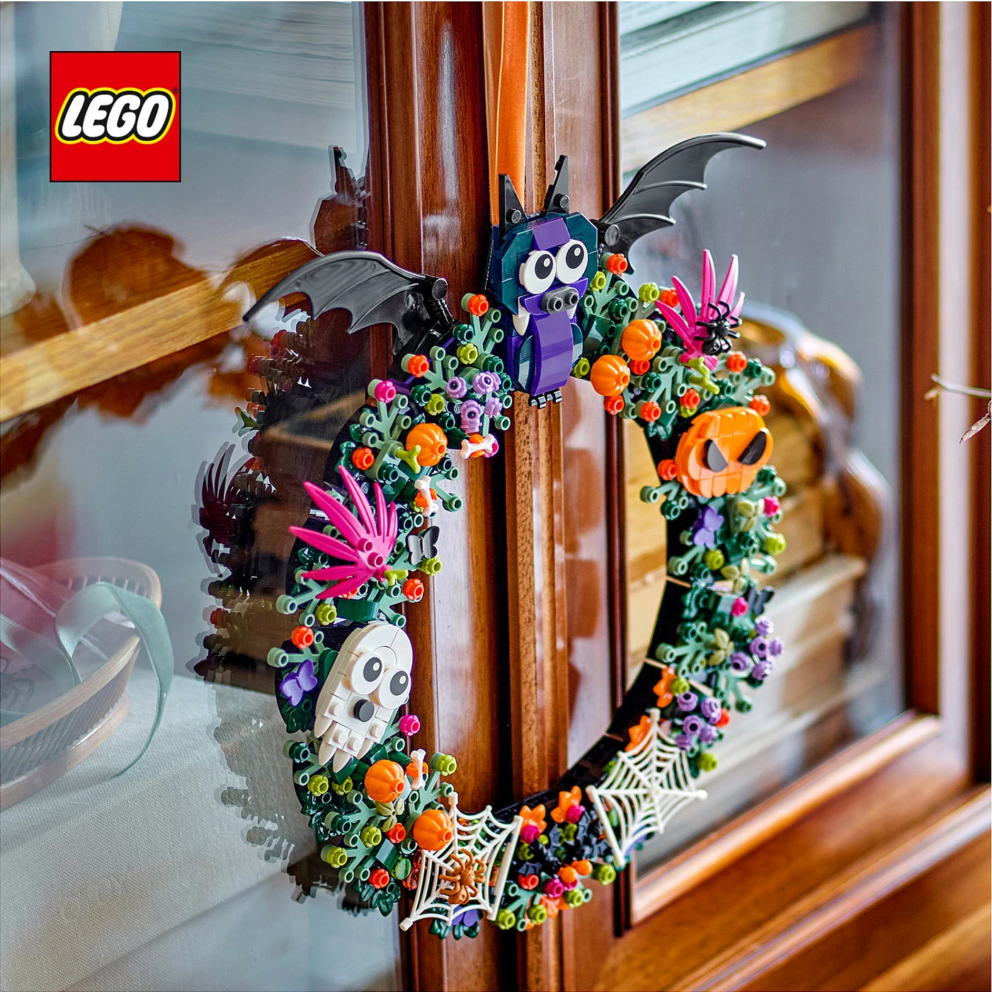 Set LEGO Halloween Wreath 40825, 617 copë, 12+, shumëngjyrësh