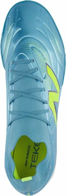 Atlete futbolli New Balance Tekela Team Low Laced TF V5 NBUT3TL6HP [Madhësia: 39.5]