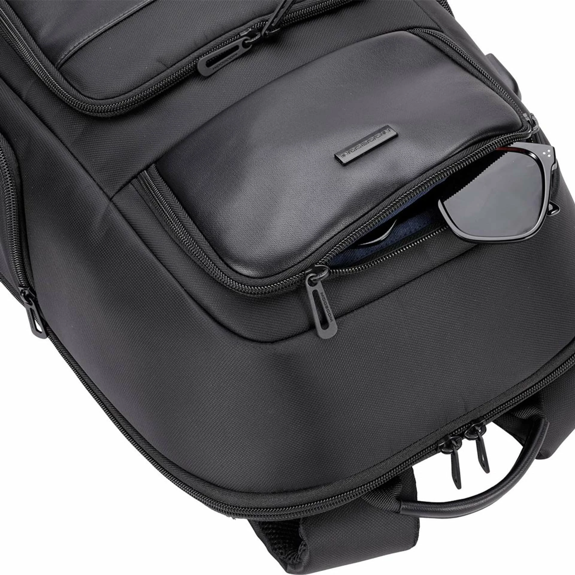 Çantë shpine për laptop Modecom Creative 15, 15.6\", me port USB, e zezë