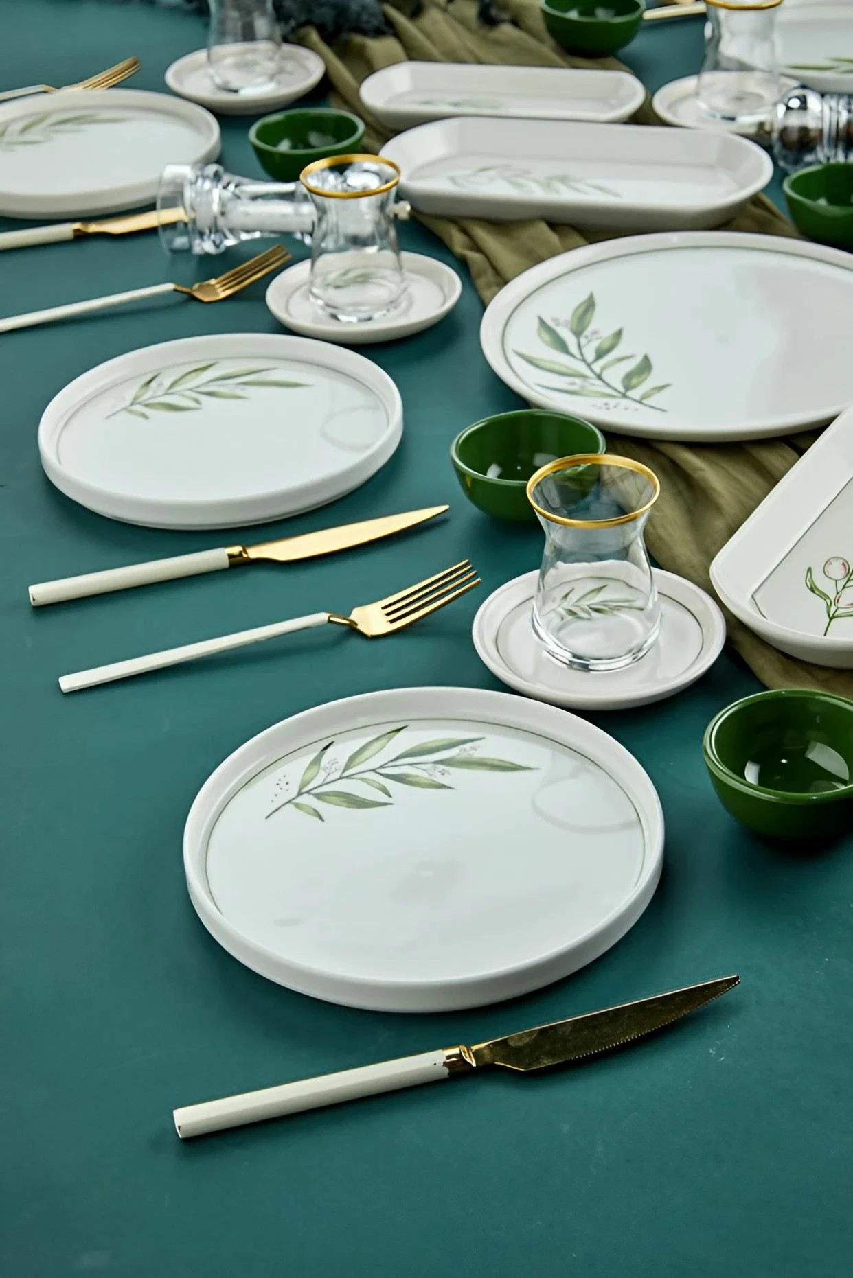 Set mëngjesi 23 pjesësh, Hermia Concept, Botanic 23KH, ngjyrë e gjelbër