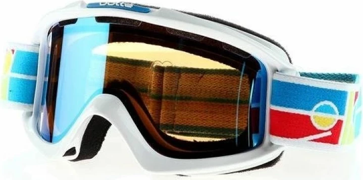 Syze bore Yakimasport, të bardha