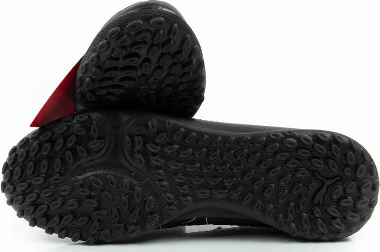 Atlete futbolli për meshkuj Puma Future 8 Play TT, të zeza dhe të gjelbra