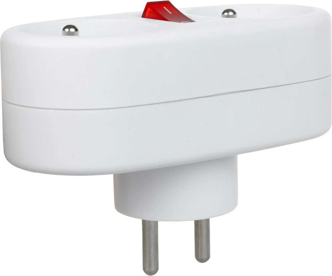 Prizë dyfishe me ndërprerës Maclean MCE337E, 2 dalje, prizë tip C/E, e bardhë