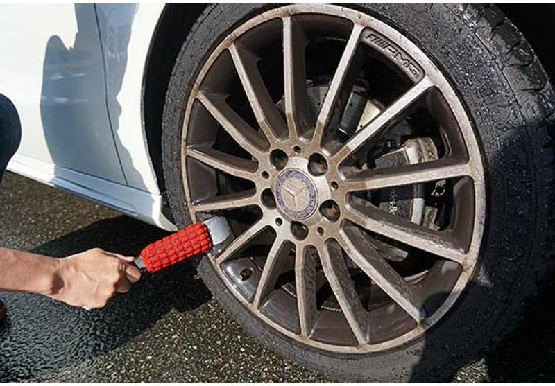 Shpuze Per Pastrim Te Fellneve