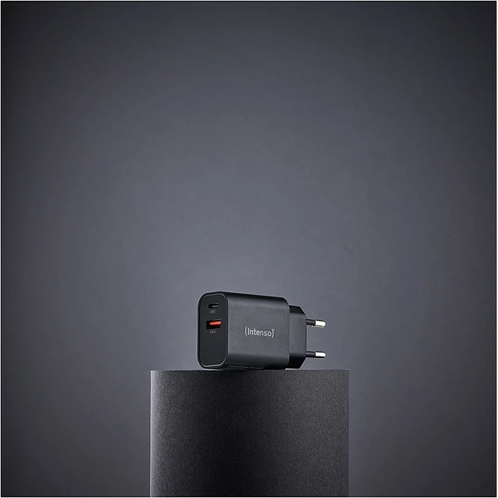 Adapter rryme Intenso W30AC, 30W, USB-C + USB-A, i zi