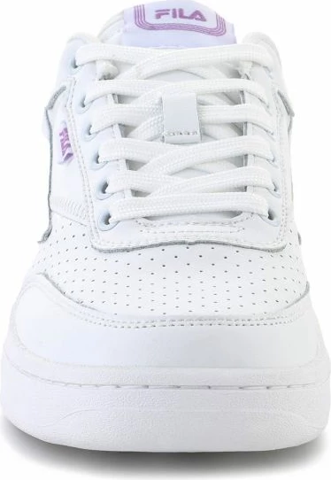 Këpucë Fila Sevaro për femra, të bardha