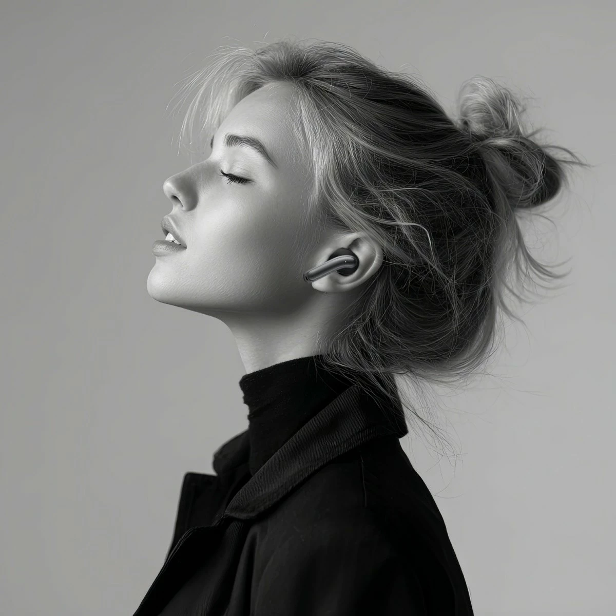 Kufje wireless Audiocore AC591 PRO me ANC/ENC, 6 mikrofona, Bluetooth 5.4, kuti karikimi USB‑C, e zezë