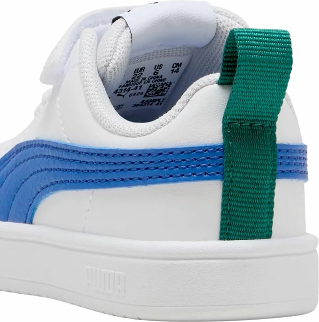 Atlete për fëmijë Puma, të bardha