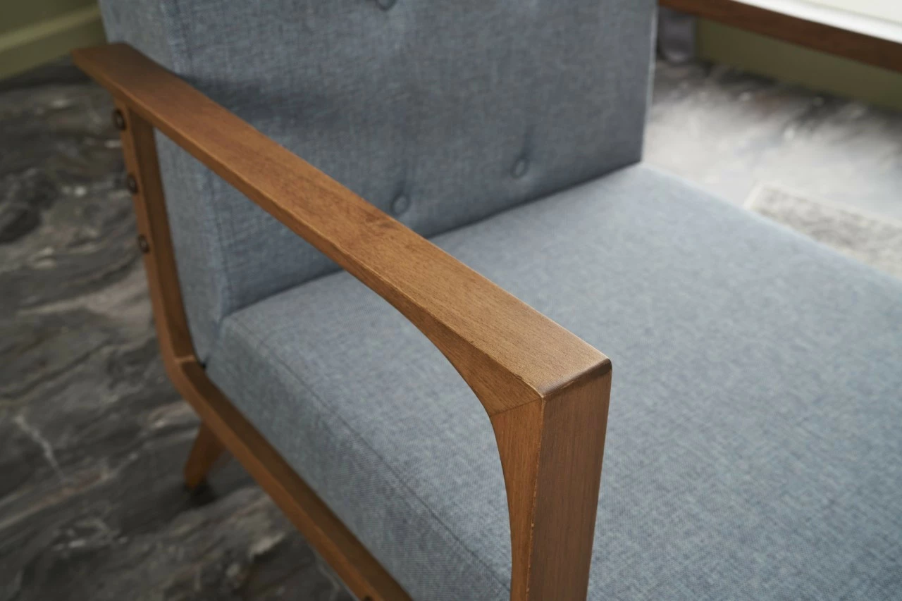 Karrige Wing, Atelier del Sofa, ngjyrë kaltër e çelët