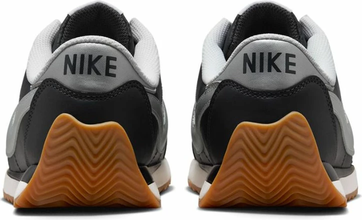 Këpucë Nike për femra, të zeza [Madhësia: 38]