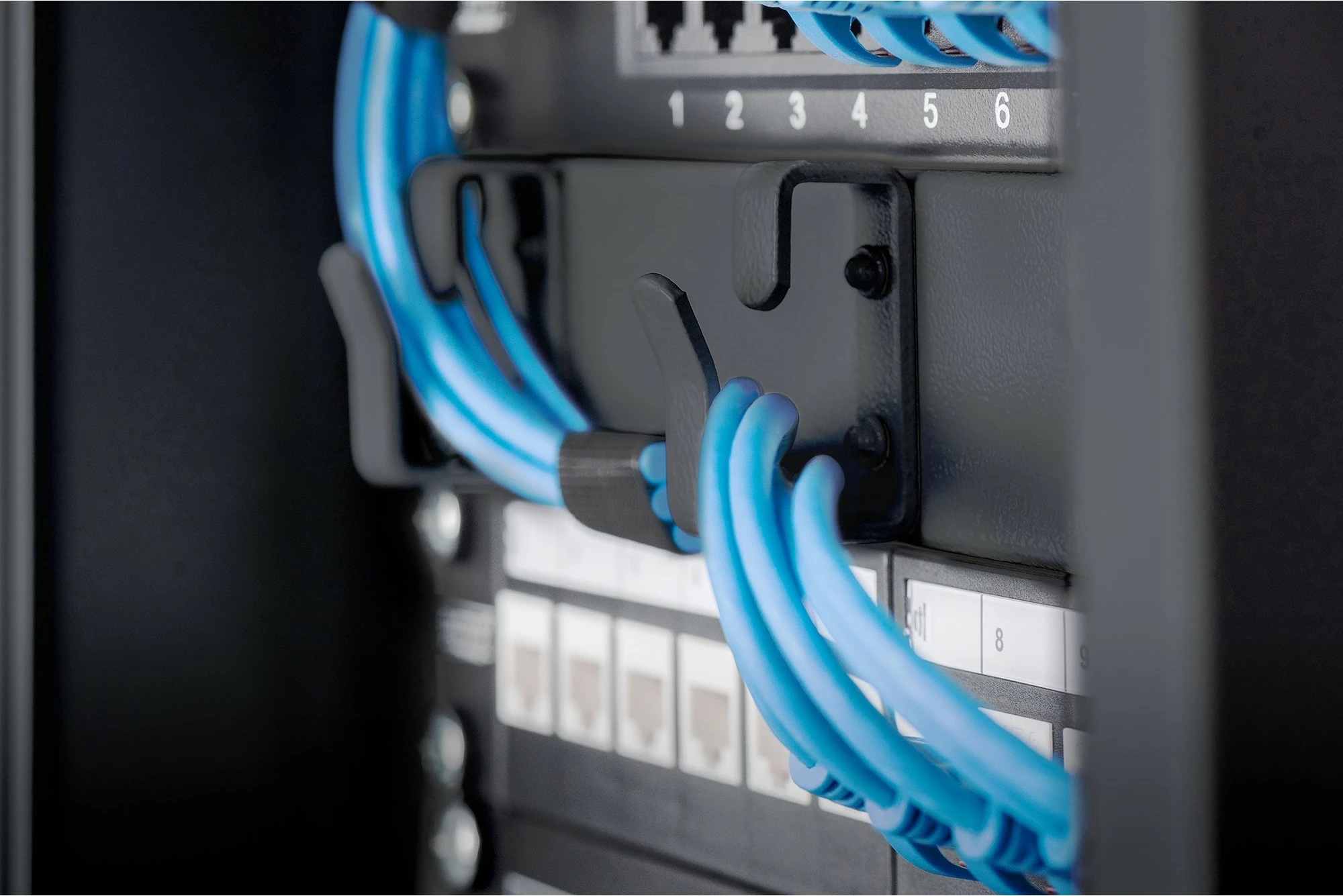 Panel menaxhimi kabllosh Digitus 10 inç, 1U, i zi