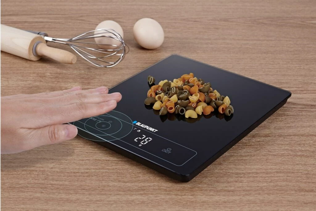 Peshore kuzhine Blaupunkt FKS701, elektronike, xham i temperuar, e zezë