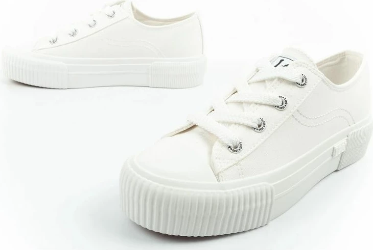 Atlete për femra Lee Isla, të bardha