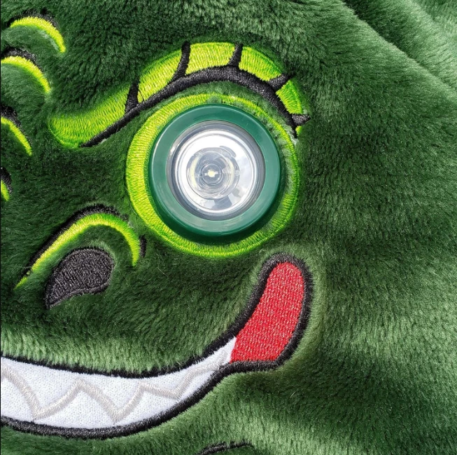 Batanije magjike me kapuç dhe me sy me drita LED – dizajn krokodili BDK1