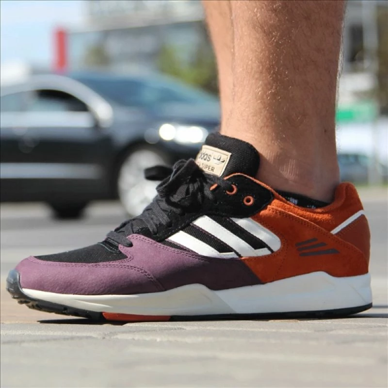 Atlete adidas, meshkuj [Madhësia: 40 2/3]