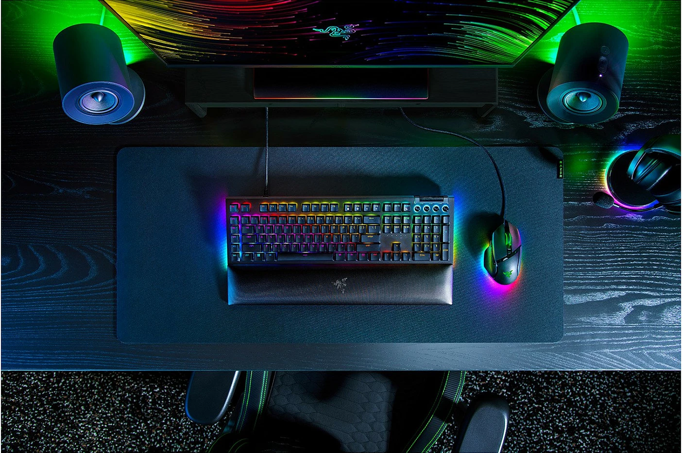 Tastierë gaming Razer BlackWidow V4, mekanike Razer Yellow, USB-C, QWERTZ (DE), RGB, full-size, e zezë