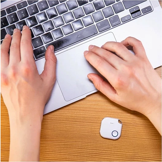 Buton i mençur Shelly BLU Button 1, Plastikë, 2400 - 2484 MHz, Wireless, Bardhë