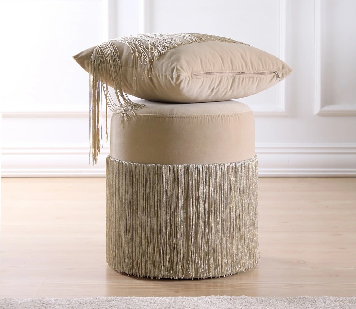 Puf Atelier del Sofa, ngjyrë krem, Merkur