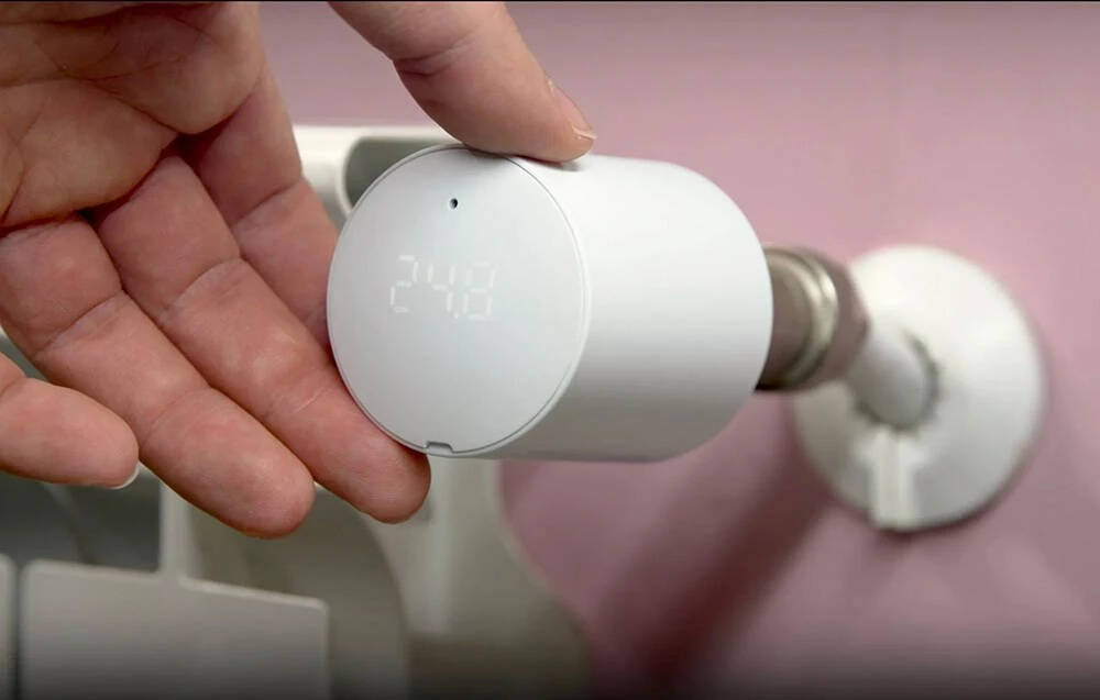 Kokë termostatike smart Shelly BLU TRV TRVBLU1-pack Bluetooth/Wi‑Fi M30/15, set me BLU Gateway Gen3, e bardhë