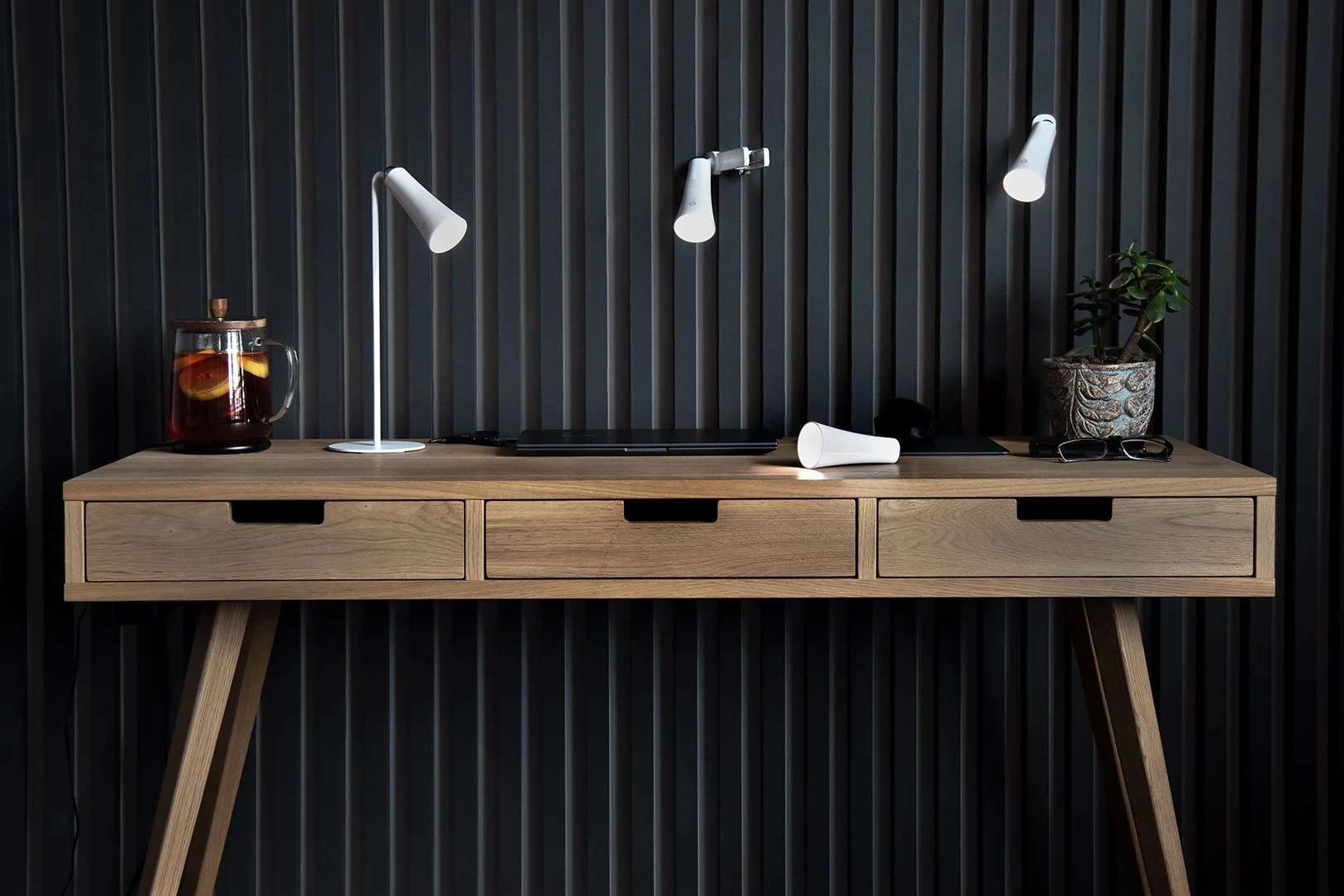 Llambë multifunksionale Activejet AJE-IDA 4IN1, e bardhë