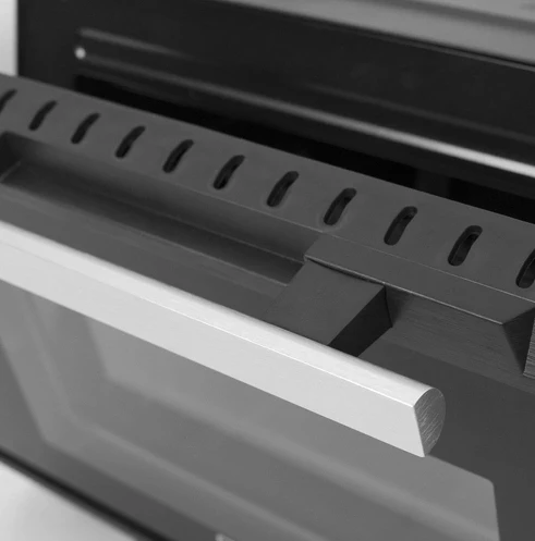 Furrë elektrike CASO TO 20 1650W, e zezë