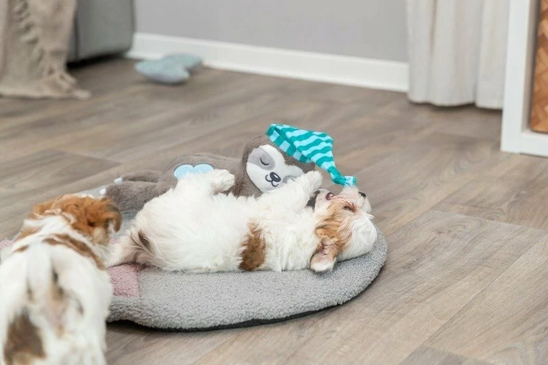 Lodër plush për qen Trixie TX-36166, përtac me rrahje zemre, 34 cm, bateri LR44, shumëngjyrëshe