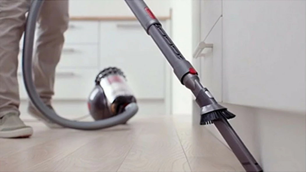 Fshesë me korrent Dyson Big Ball Absolute 2, cilindrike, ciklonike, rreze 10.62 m, Nickel