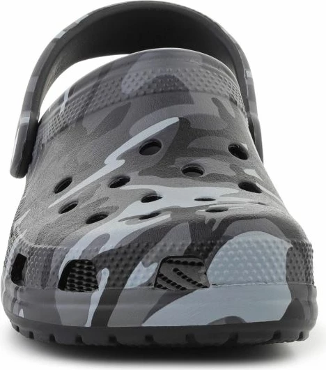 Kroksa për fëmijë Crocs Classic Camouflage Clog K 211879-0DD, të zeza/gri