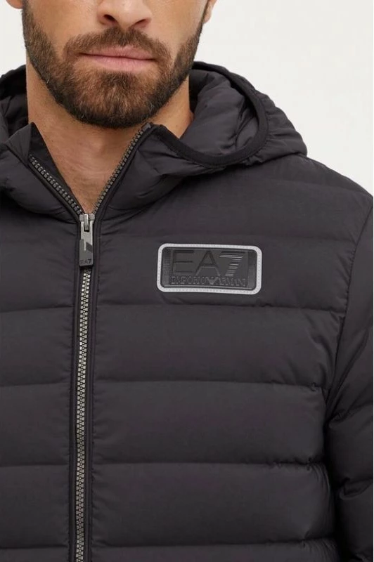 Jakne për meshkuj Emporio Armani, të zeza