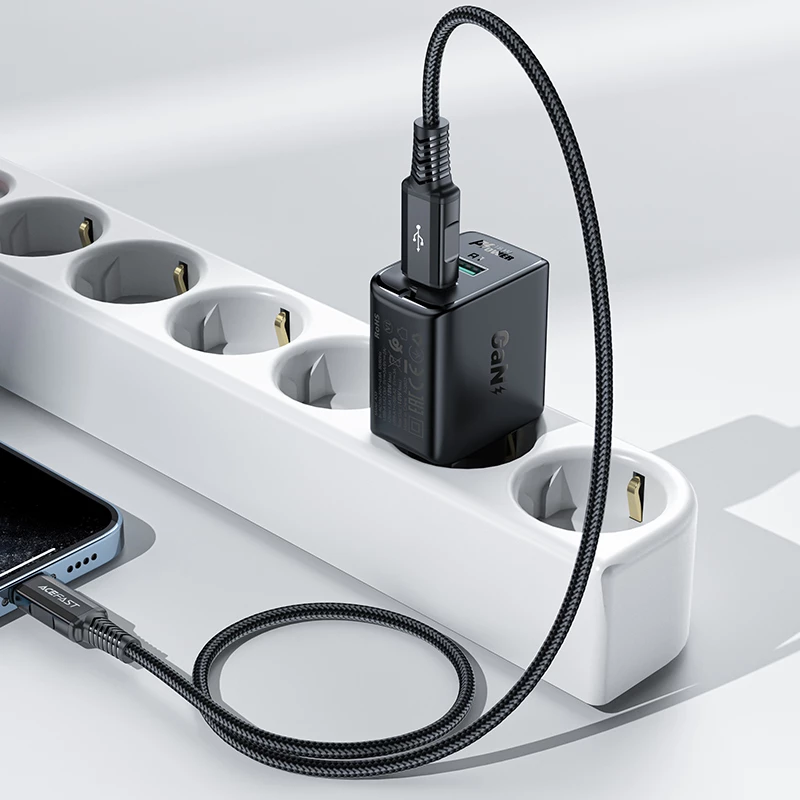 Karikues muri Acefast A33, 2x USB, 18W, i bardhë