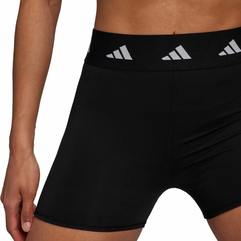 Shorce për femra adidas, të zeza