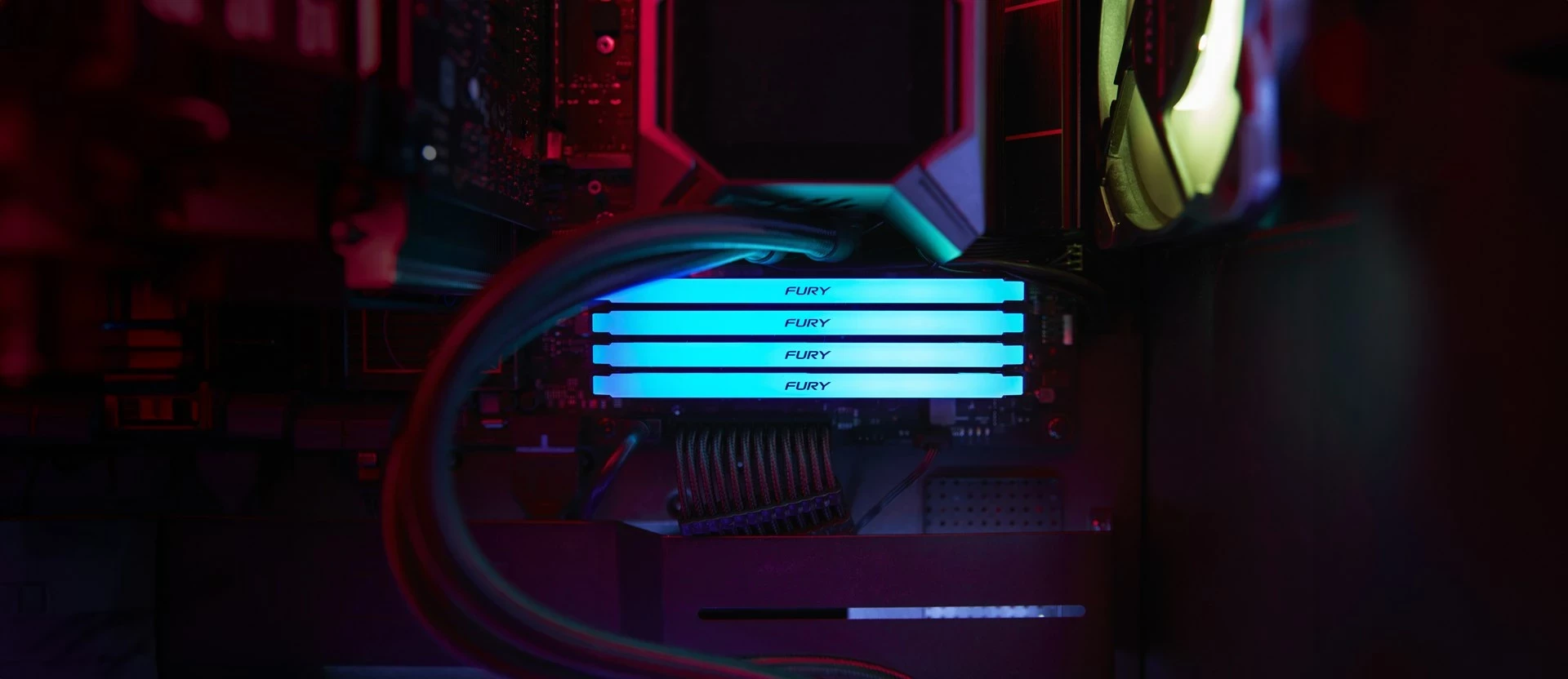 RAM Memorje Kingston FURY 16GB 3600MT/s DDR4 CL17 Beast RGB
