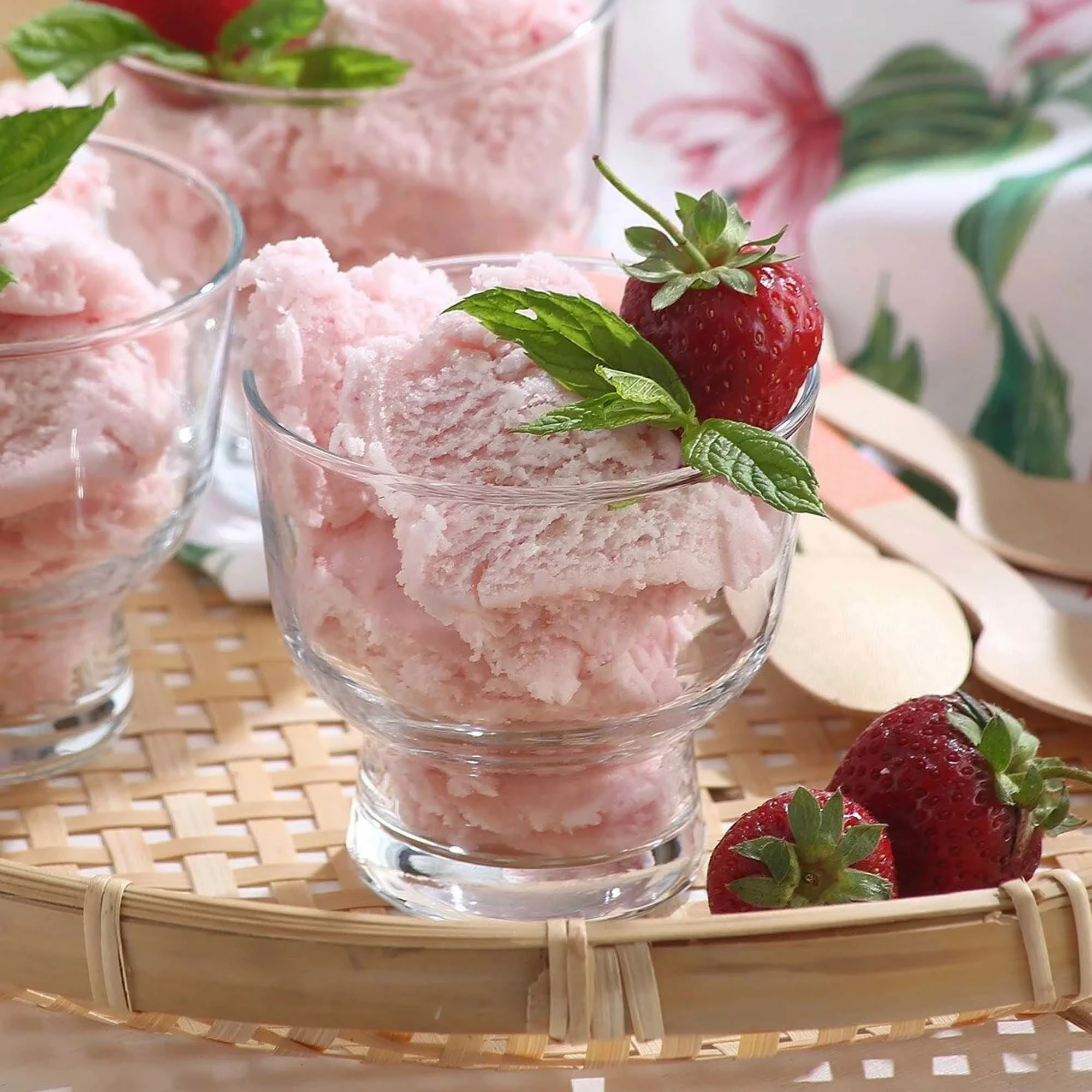 Kupë akulloreje dhe ëmbëlsirash LAV Palermo 240 ml, transparente, set 12 copë