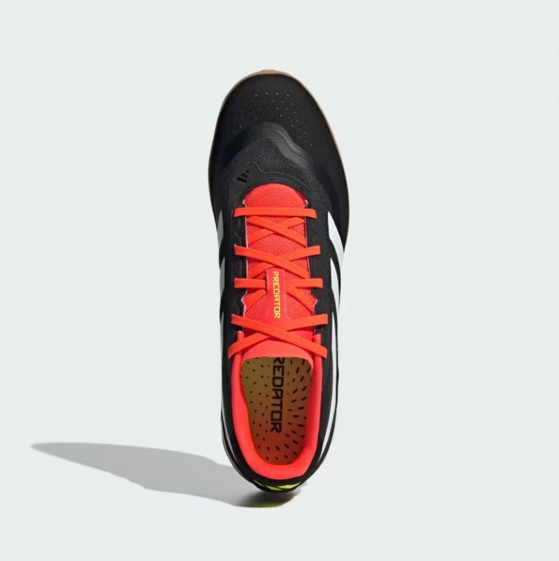 Atlete futbolli për meshkuj adidas Predator League, të bardha me të zeza dhe të kuqe [Madhësia: 41 1/3]