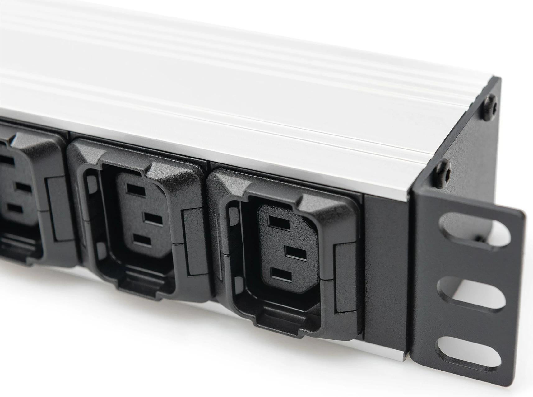 PDU Digitus 1U, 8x C13, 2x C19, alumini