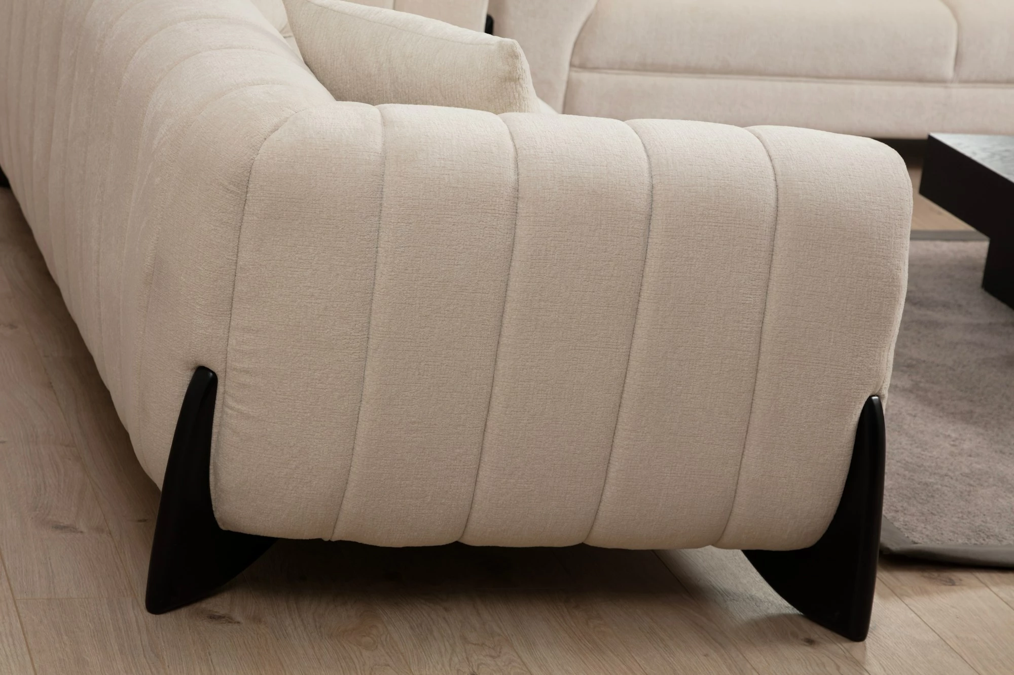 Divan treshe Sandreo, ngjyrë e bardhë, Atelier del Sofa