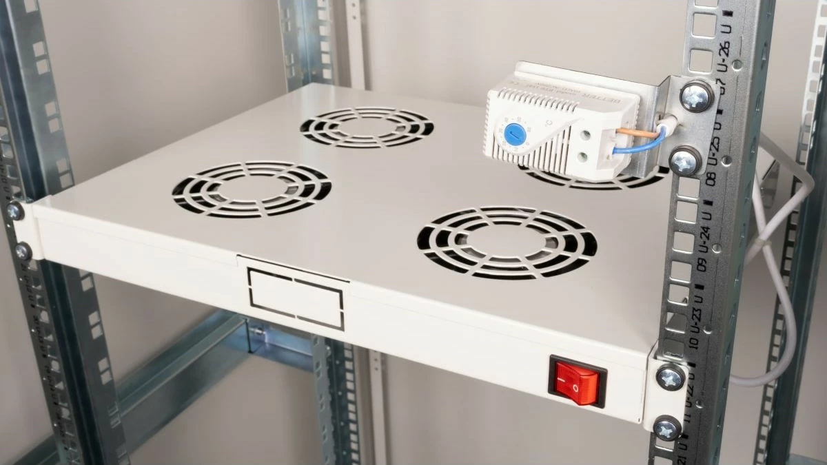 Modul ventilatorësh Equip 19", 4x ventilatorë, 1U, gri e lehtë