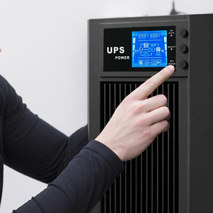 Kasë UPS Qoltec 53043, online, 3KVA, 2.4kW, LCD, USB, e zezë