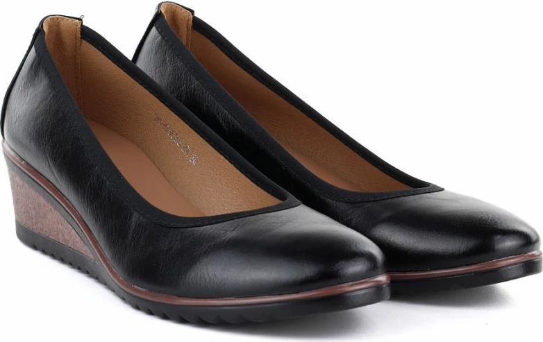 Këpucë me platformë për femra Vinceza 58628, të zeza